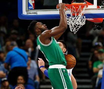 《哈利波特：魔法觉醒》海外多地停服，玩家希望网易接手