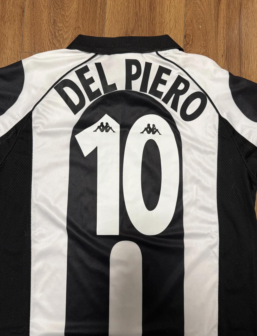 19年马刺主场的美女观众 像是从电影里走出来的女主！