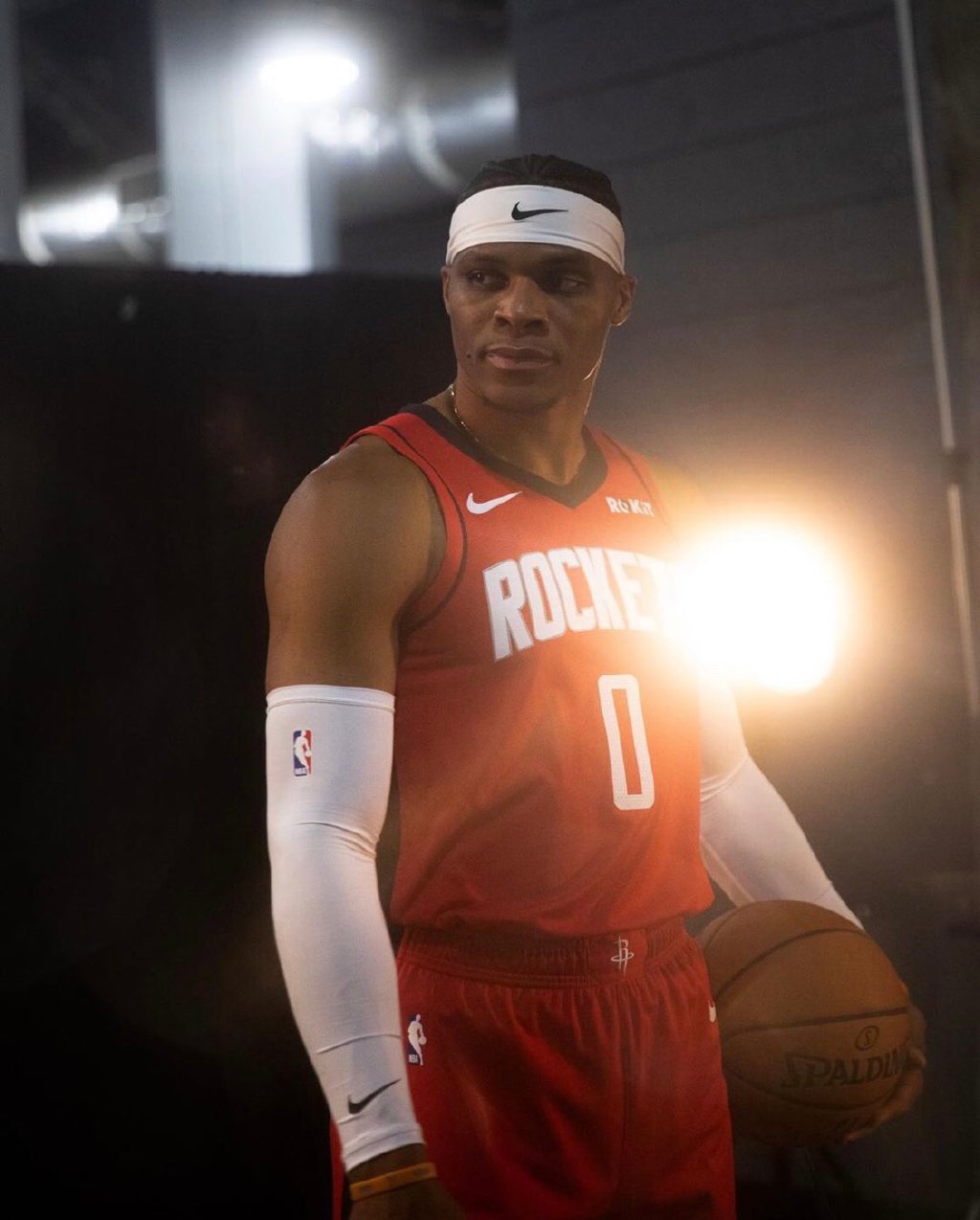 英媒：切尔西依旧考虑引进门将，罗塞尼尔对迈尼昂持开放态度