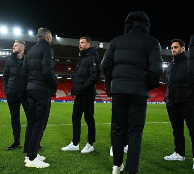 每体：巴萨接近签下埃及17岁前锋阿卜杜勒卡里姆