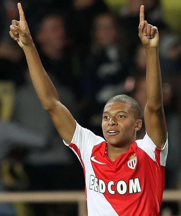 LPL黑马夺冠成功！Tarzan火影四杀，五年生涯终圆梦，BLG全面溃败